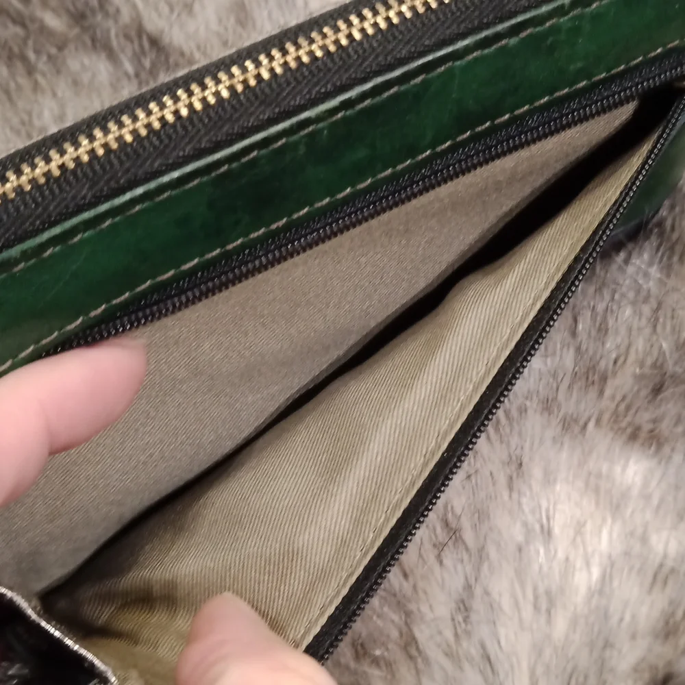 Fossil wallet